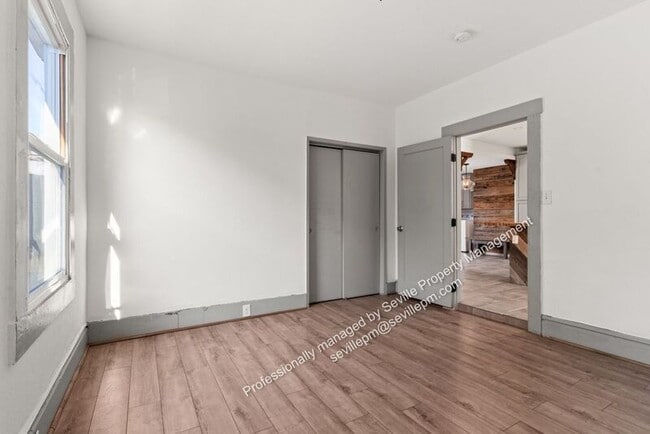 Building Photo - 2037 36th Ave