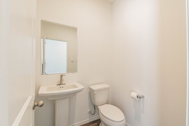 Building Photo - 24219 Copperleaf Bay Ln