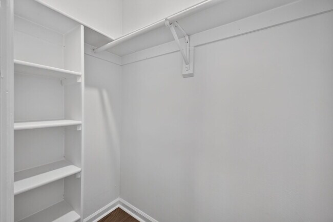Building Photo - 1031 Still-Harbor Cir