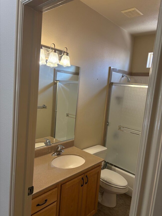 Building Photo - St. George Oasis