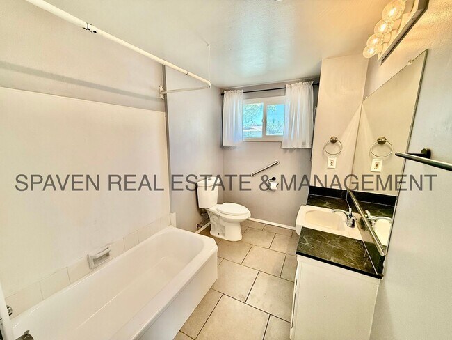 Building Photo - Magnolia Home