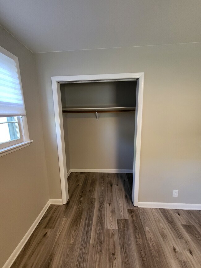 Building Photo - 4028 Plantation Dr