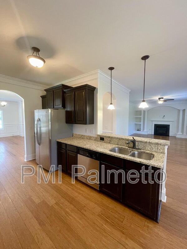 Building Photo - 215 Emanuel Creek Drive
