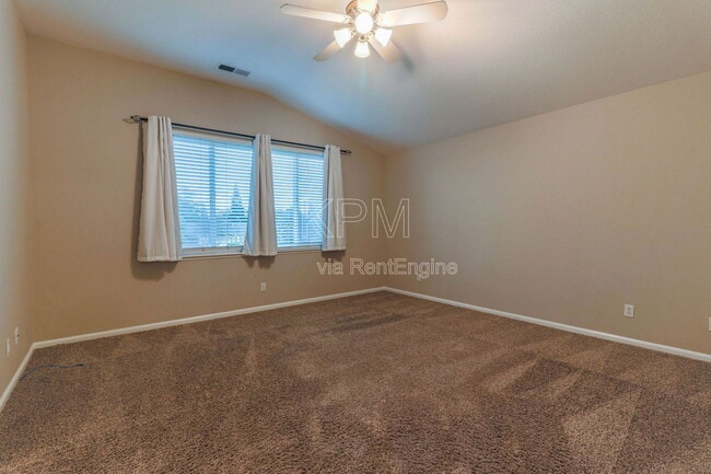 Building Photo - 2326 Carriage Dr