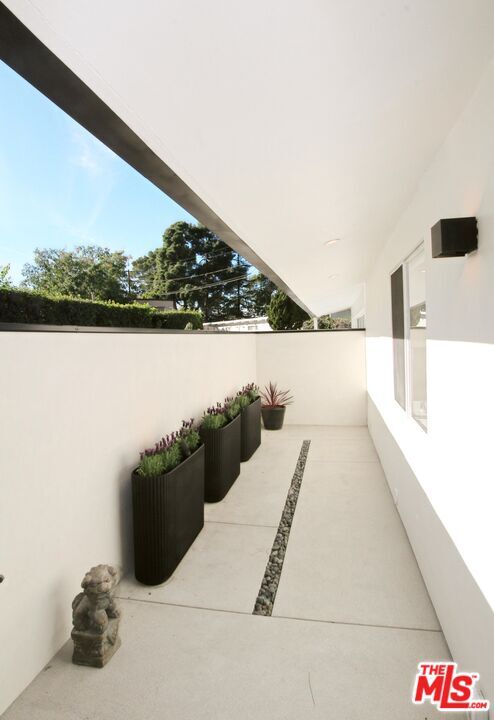 Building Photo - 7353 Pyramid Pl