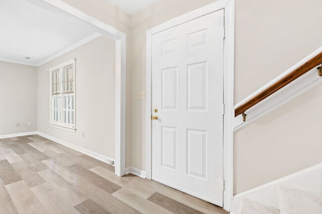 Building Photo - 3-Bedroom Home for in Cary – Close to Down...