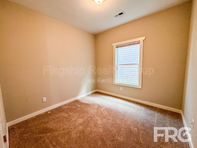 Building Photo - 1507 S Taylor St