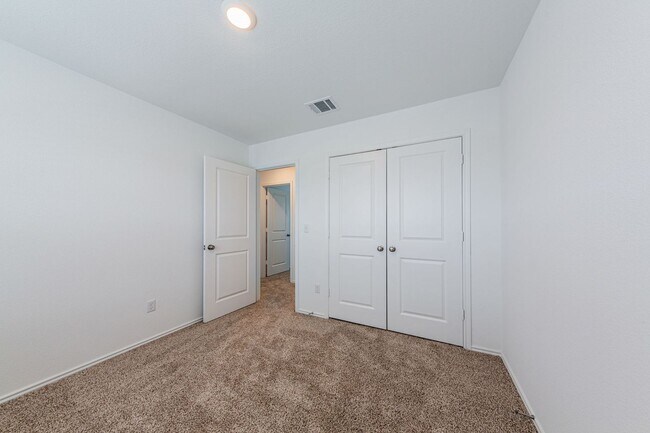 Building Photo - 252 Patagonia