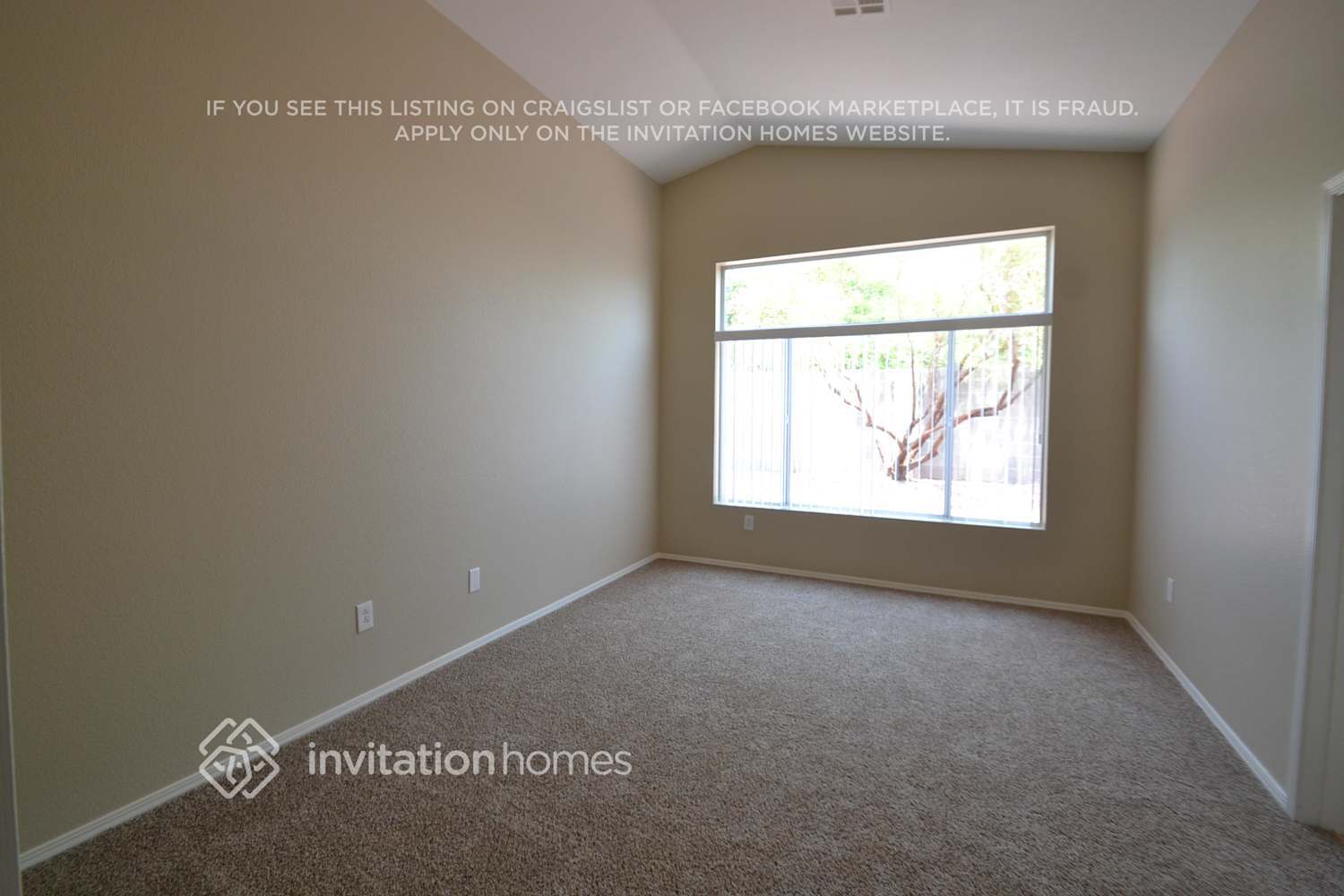 Building Photo - 1718 Watercreek Dr