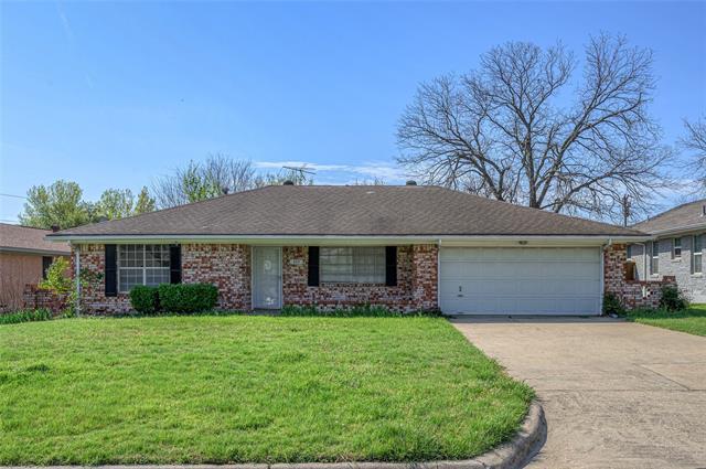 Building Photo - 403 Daisy Dr