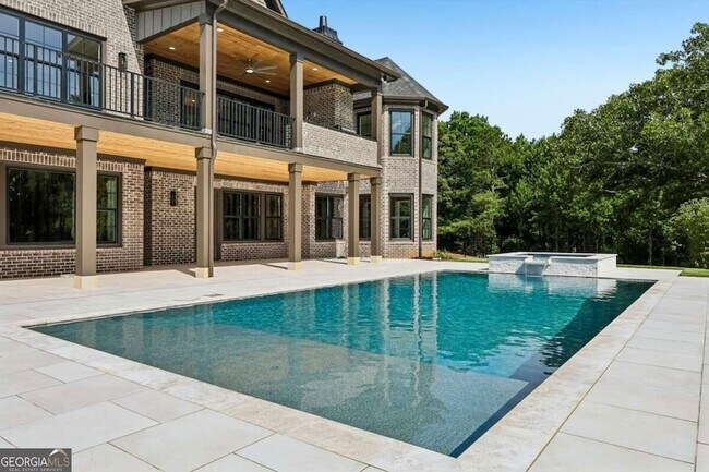Building Photo - 6222 Bridgewood Dr