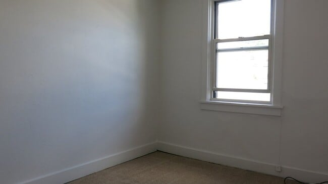 Building Photo - Available August 1, 2026; Lease will end July 27, 2027