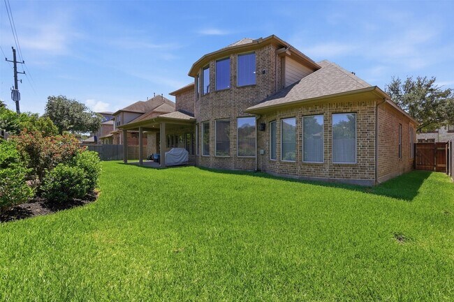 Building Photo - 18800 N Bee Cave Springs Cir