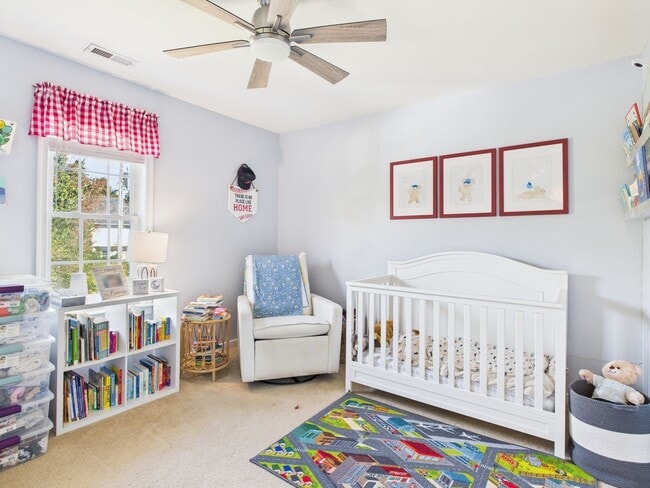 Building Photo - 7016 Tulane Ave