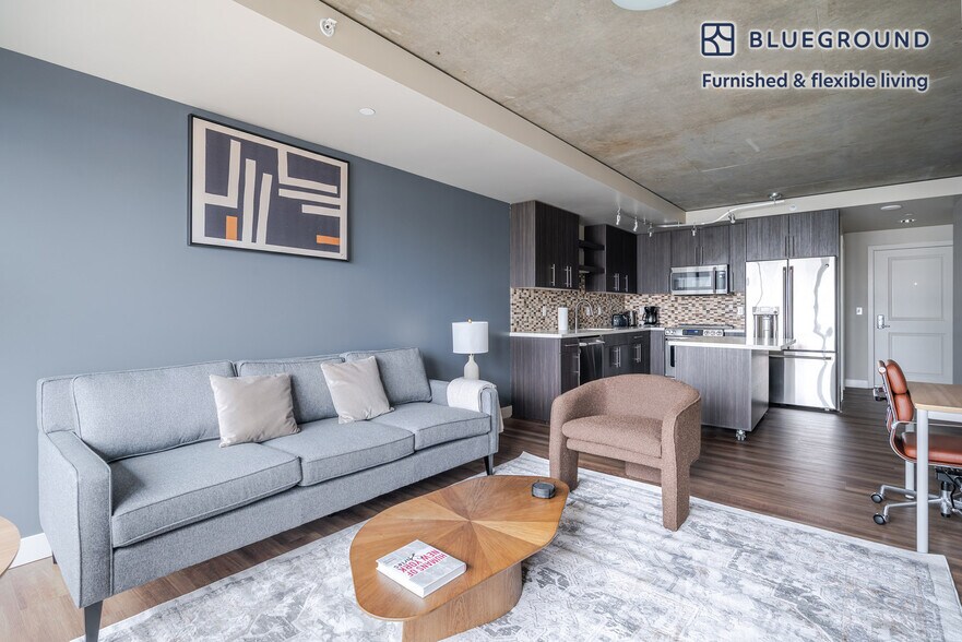 Building Photo - 101 Taylor Ave N