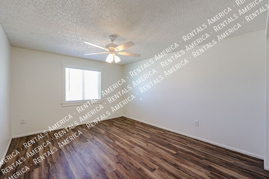 Building Photo - 14029 N 38th Pl