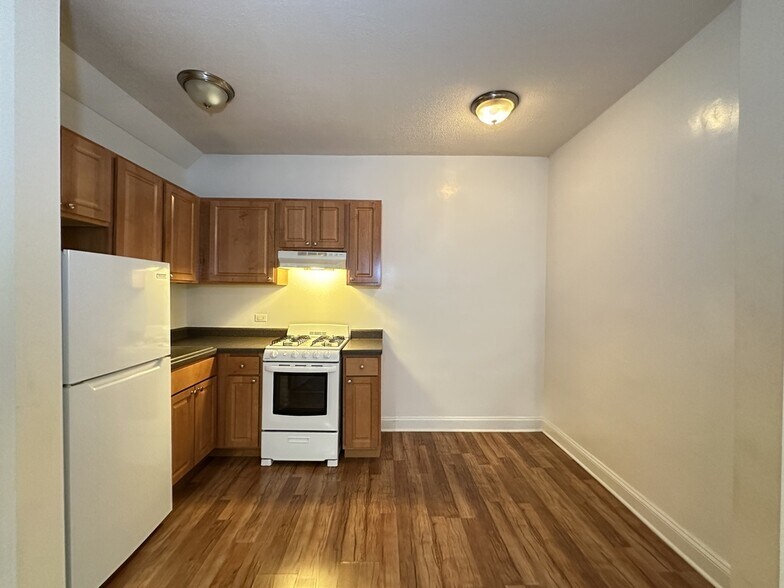 Building Photo - 1742 N Humboldt Blvd