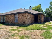 Building Photo - 2408 Indigo Ln
