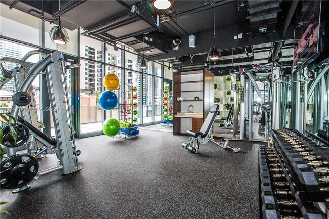 Building Photo - 55 SW 9th St