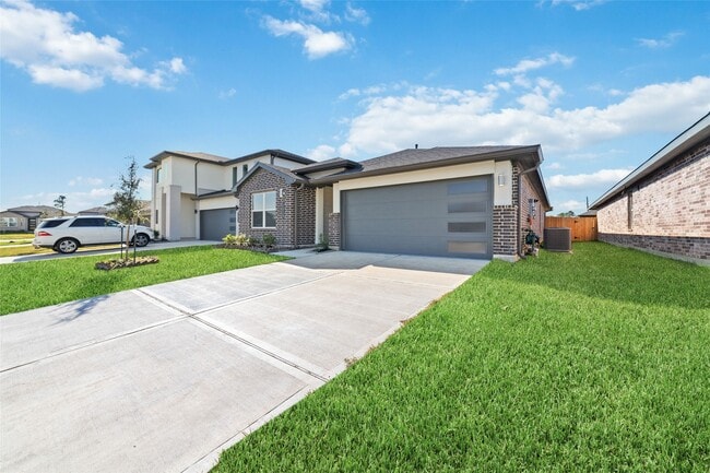 Building Photo - 7010 Fleetwood Crescent Wy