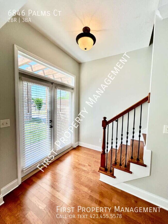 Building Photo - 6846 Palms Ct