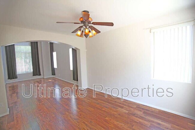 Building Photo - 25602 N 68th Dr