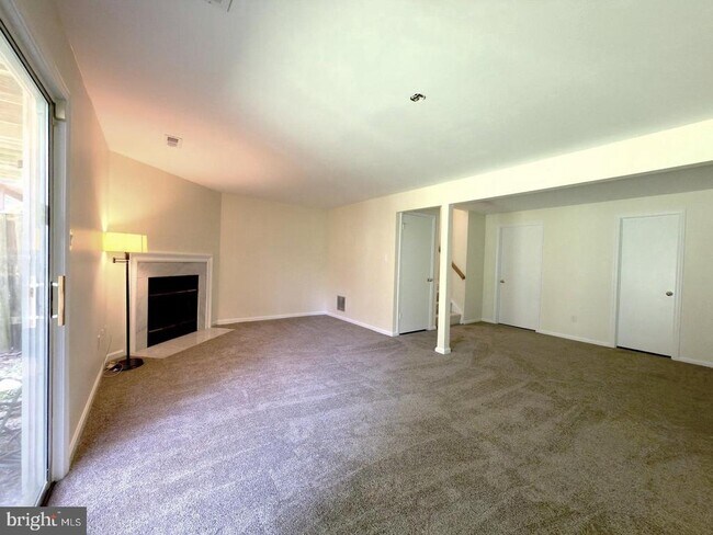 Building Photo - 10509 Smithy Ct