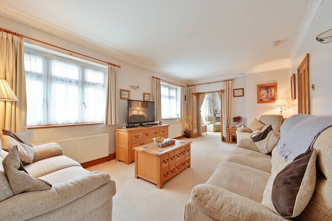 Building Photo - 6408 Berwickshire Way