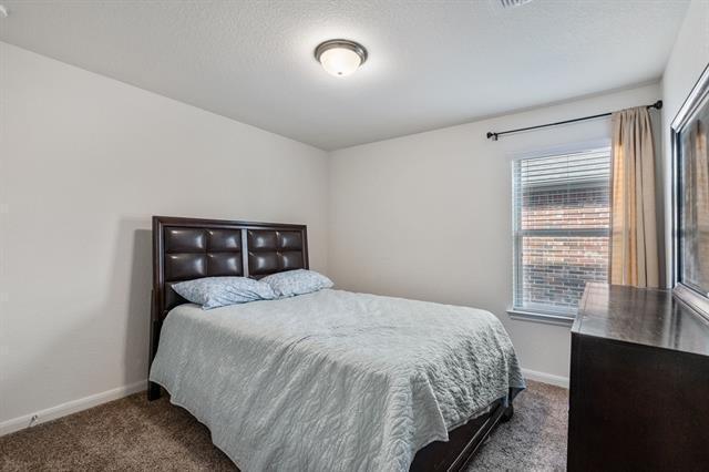 Building Photo - 1215 Cres View Dr