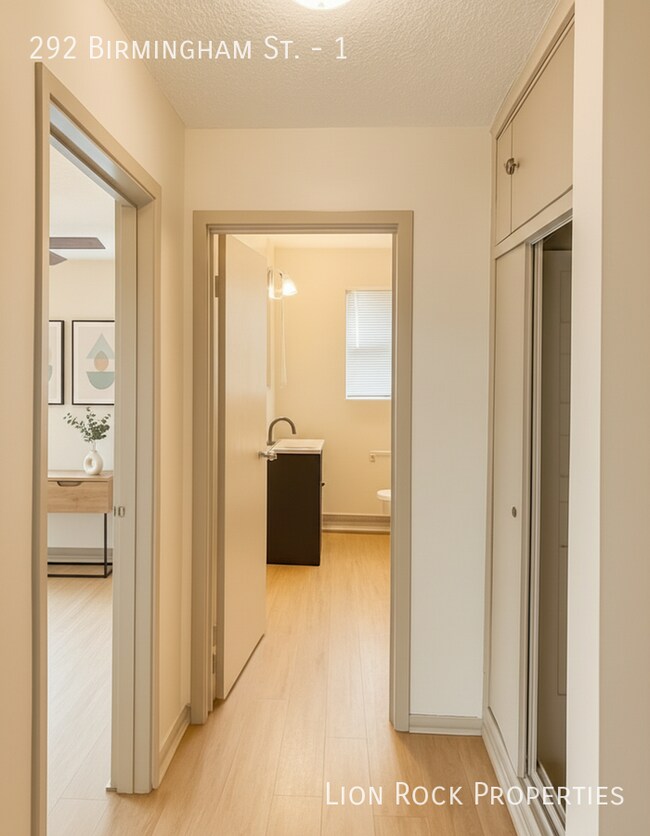 Building Photo - 292 Birmingham St