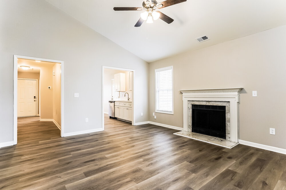 Building Photo - 4009 Scofield Dr