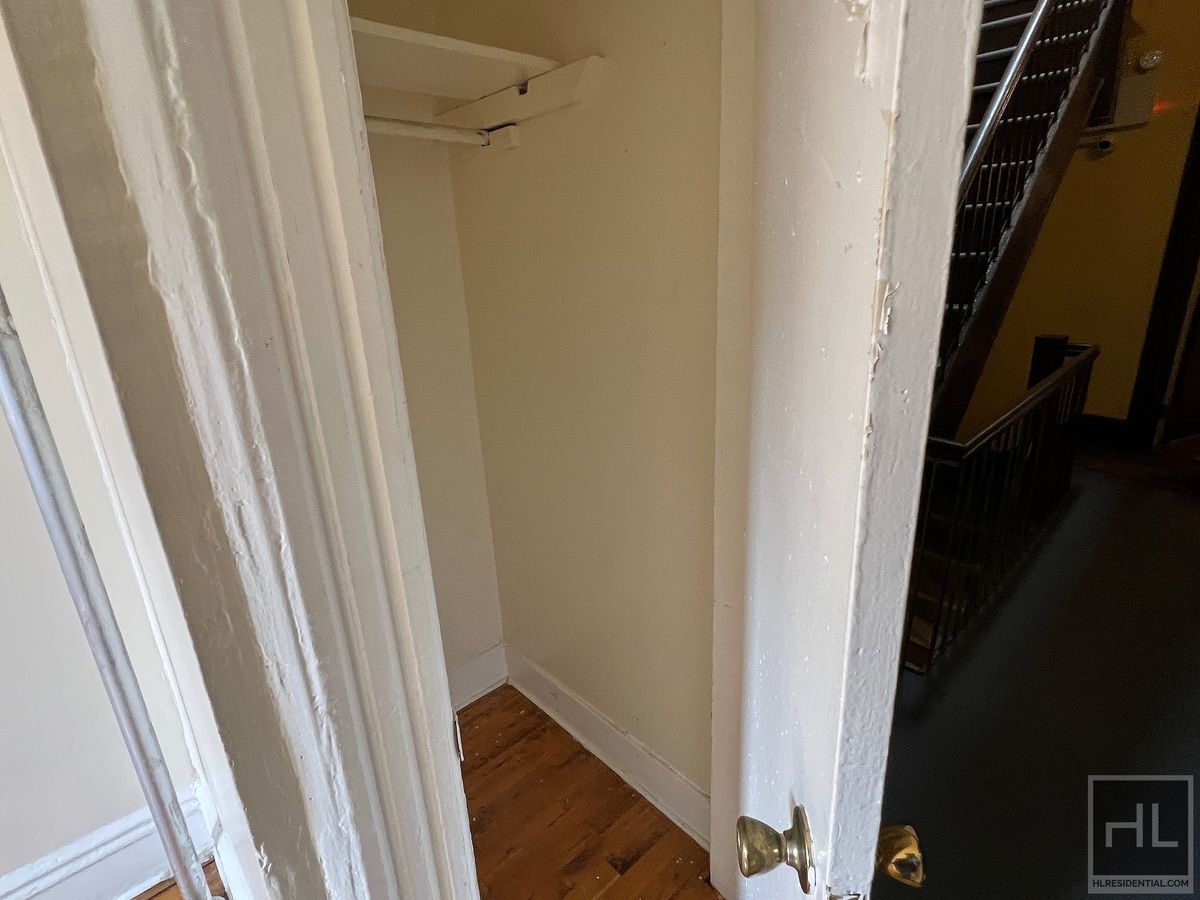 Building Photo - 4BR 1BA Turn Of The Century Floor Through Fulton St. Shophouse Brownstone w/ Bonus Room