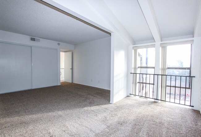 Building Photo - Prescott Country Club Townhome