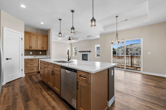 Building Photo - 1810 Horseshoe Ln