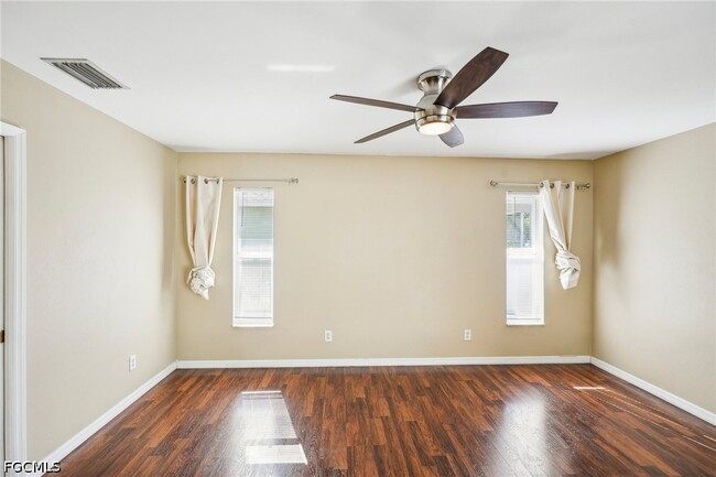 Building Photo - 4346 SW 18th Pl