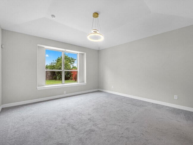 Building Photo - 2107 Jitterbug Ln