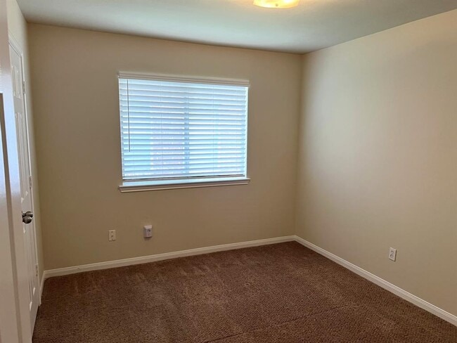 Building Photo - 25123 Ibris Ranch Dr