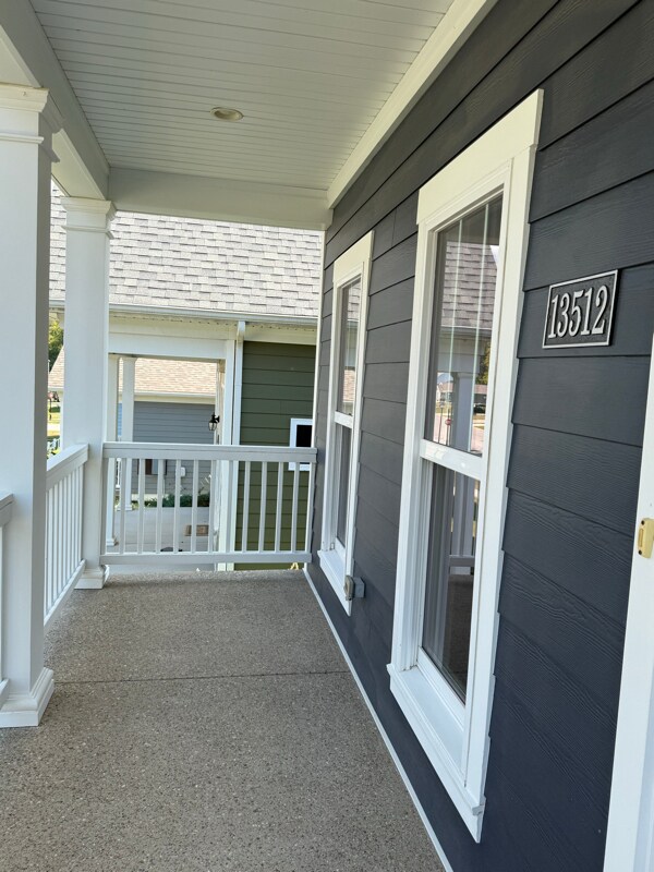 Building Photo - 13512 Park Springs Ln