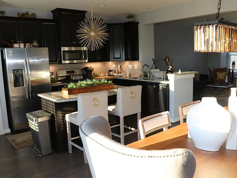 Building Photo - 4224 Skyview