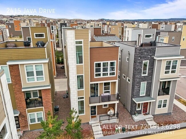 Building Photo - 2415 Java Dr