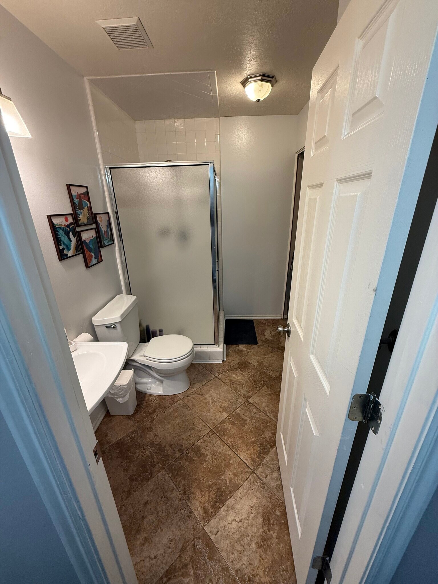 Building Photo - 1227 Riverside Ave