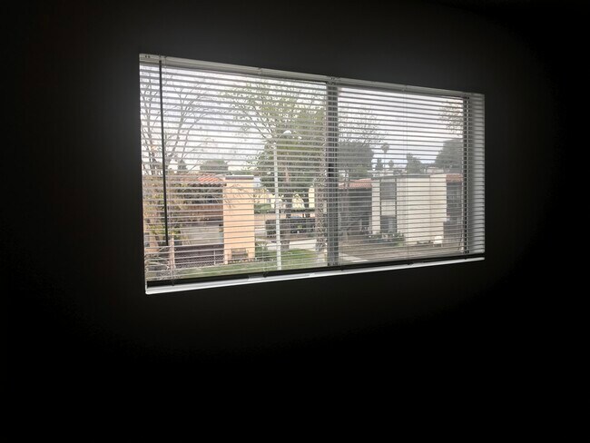 Building Photo - 10912 Rincon St