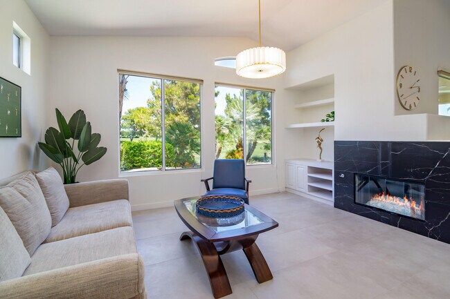 Building Photo - 67568 S Laguna Dr