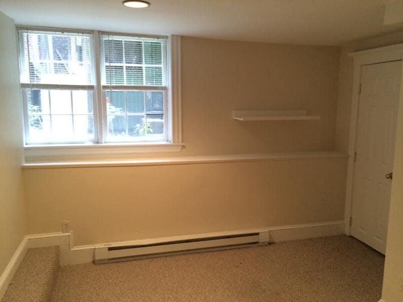 Building Photo - 6 W Cedar St