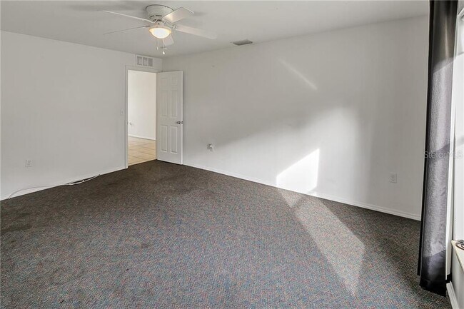 Building Photo - 1039 Dogwood Dr