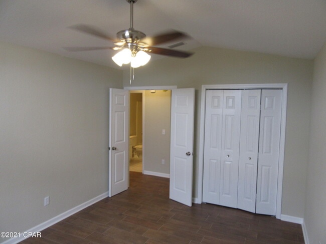 Building Photo - 7302 Rodgers Dr