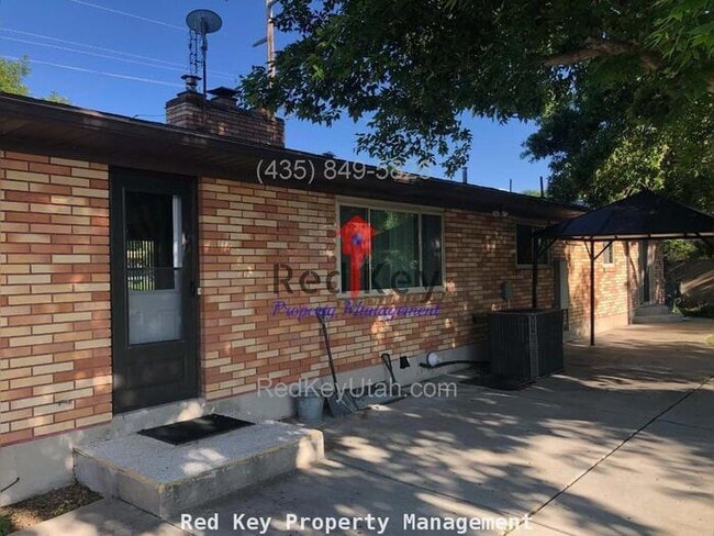Building Photo - Coleman St Single Family Home with 2 Maste...