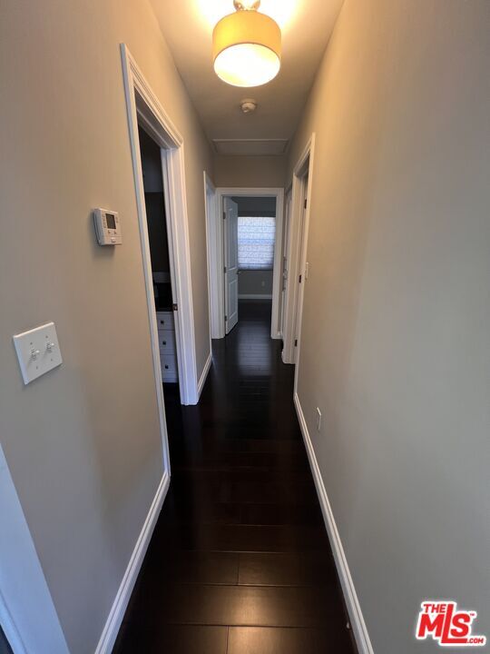 Building Photo - 7865 Bleriot Ave