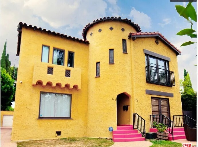 Building Photo - 738 N La Jolla Ave