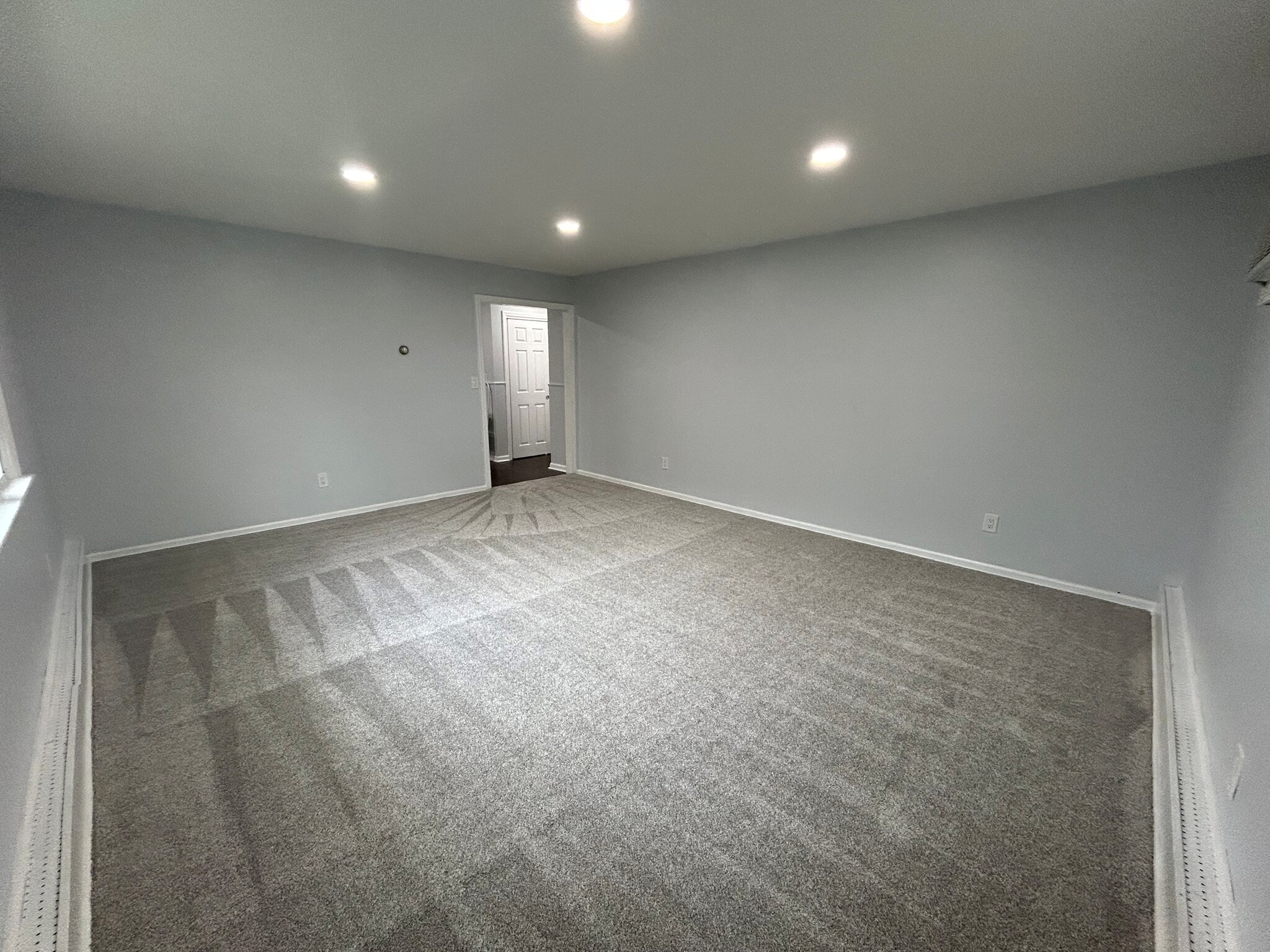 Living Room - 600 Ashwood Ave